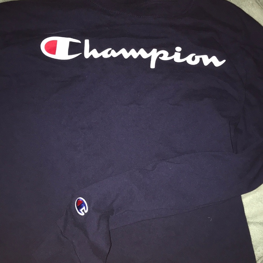 Champion long sleeve navy blue shirt (Medium)